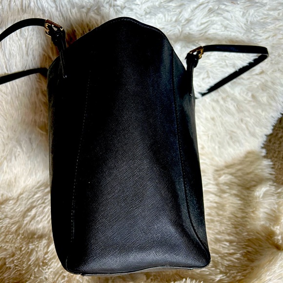 Tory Burch Large Tote - Picture 3 of 9